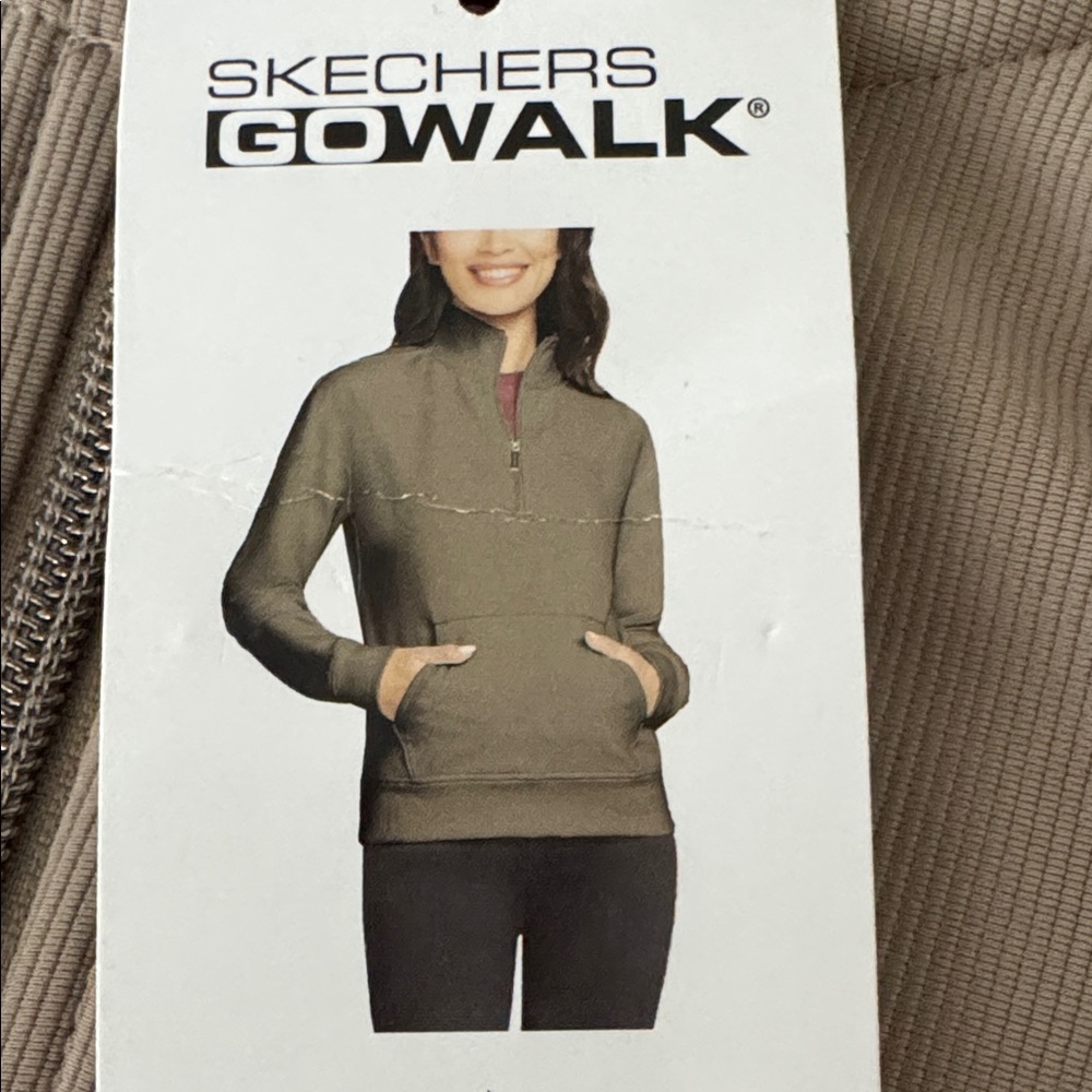 Skechers GOwalk beige Half‑Zip Pullover with Kangaroo Pocket